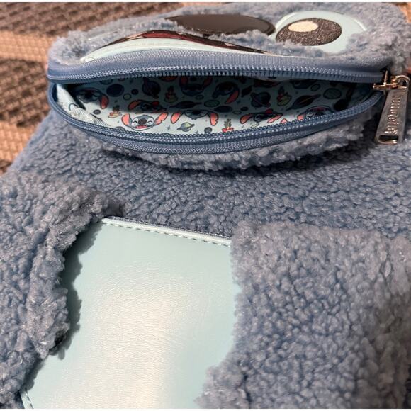 Loungefly Stitch Plush Sherpa Cosplay Mini Backpack - Picture 6 of 7